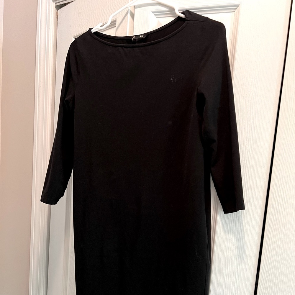 Little black 3/4 sleeve dress